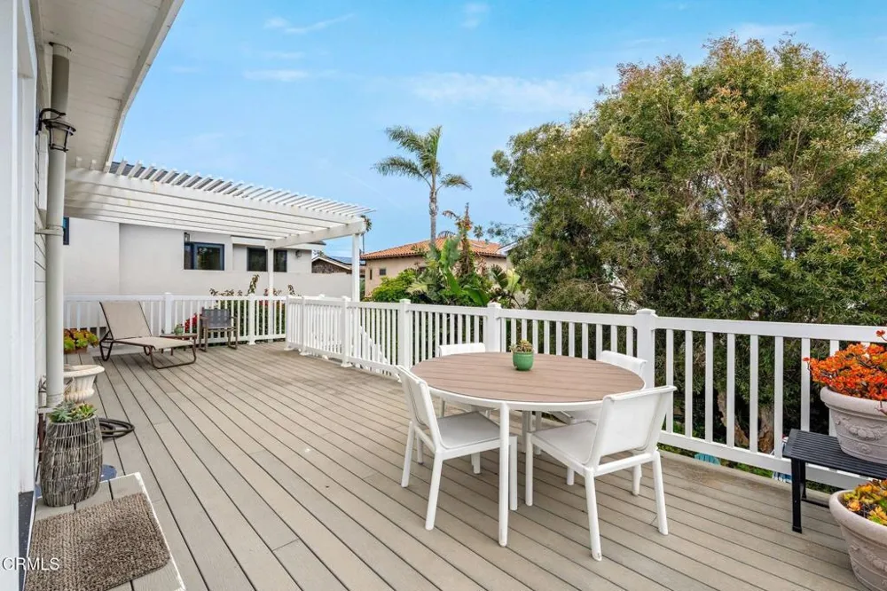1308 Devon Lane Ventura, CA 93001