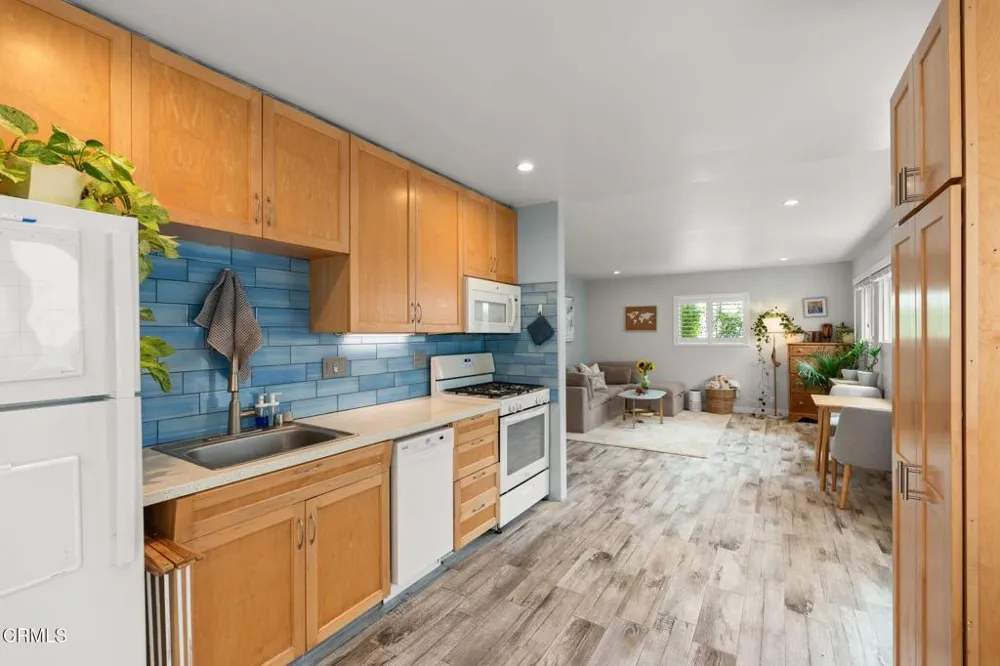 1308 Devon Lane Ventura, CA 93001