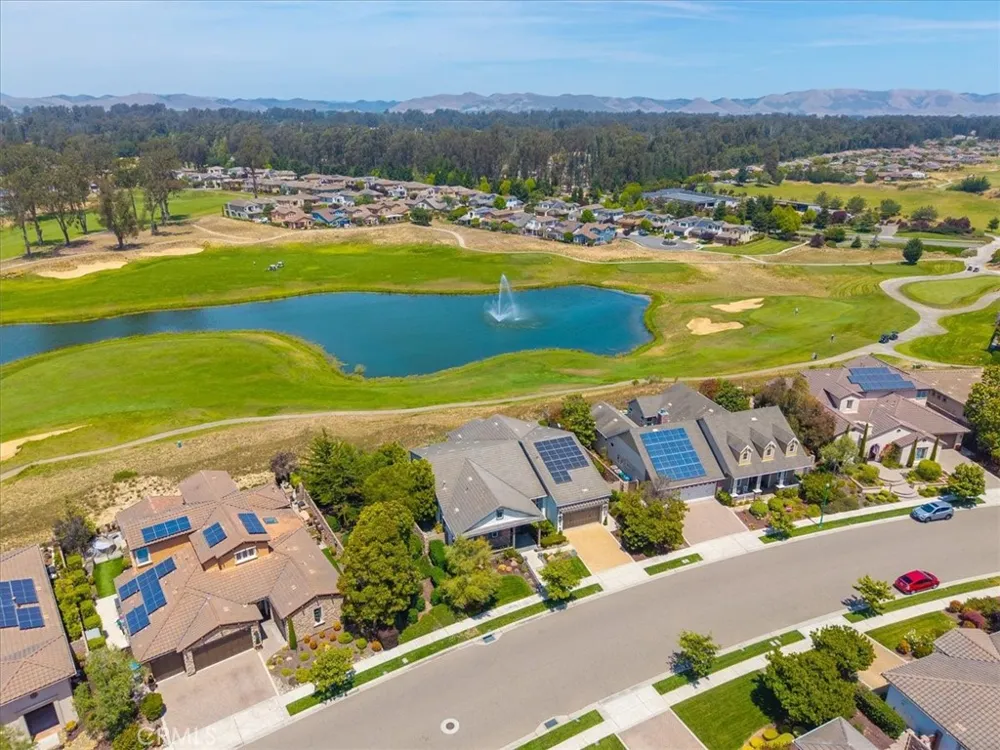 1672 Trilogy Parkway Nipomo, CA 93444