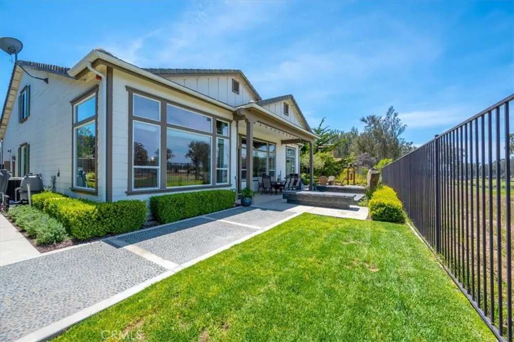 1672 Trilogy Parkway Nipomo, CA 93444