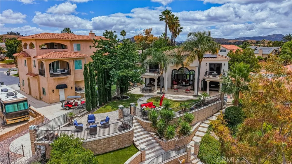 29723 Eagle Point Drive Canyon Lake, CA 92587