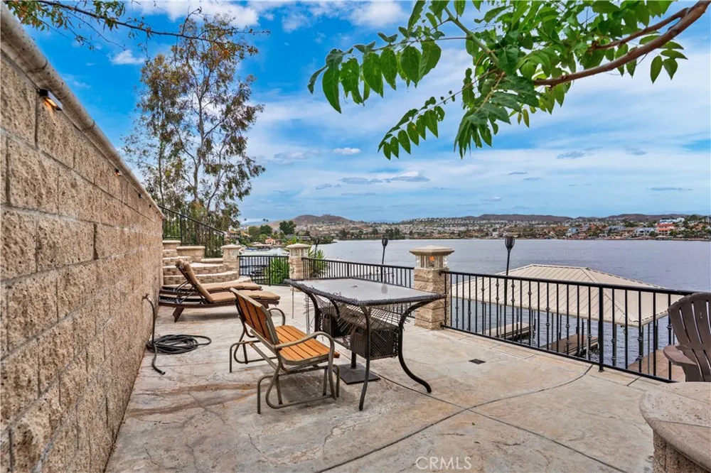 29723 Eagle Point Drive Canyon Lake, CA 92587