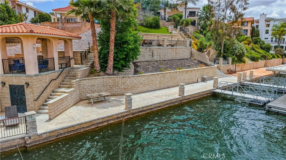 29723 Eagle Point Drive Canyon Lake, CA 92587