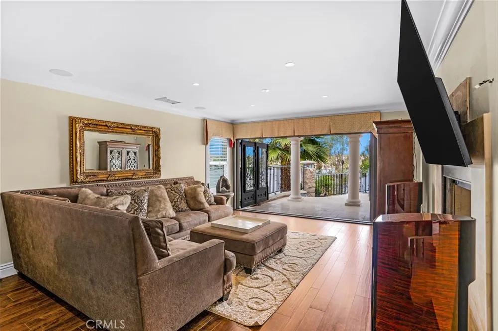 29723 Eagle Point Drive Canyon Lake, CA 92587