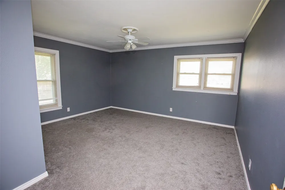417 Summitt Avenue Graham, TX 76450