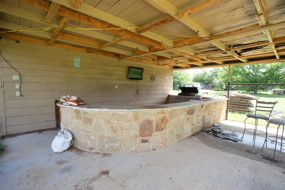417 Summitt Avenue Graham, TX 76450