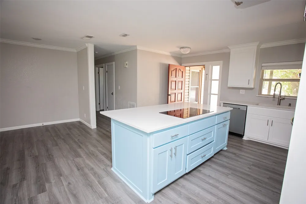 417 Summitt Avenue Graham, TX 76450
