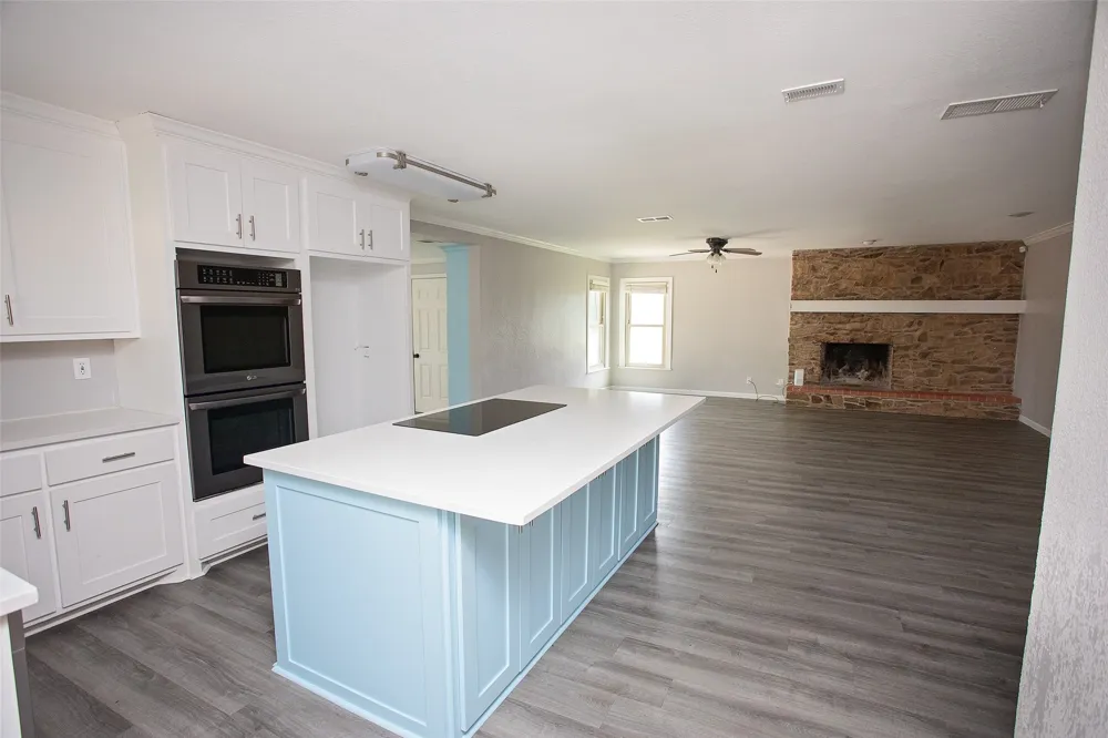417 Summitt Avenue Graham, TX 76450