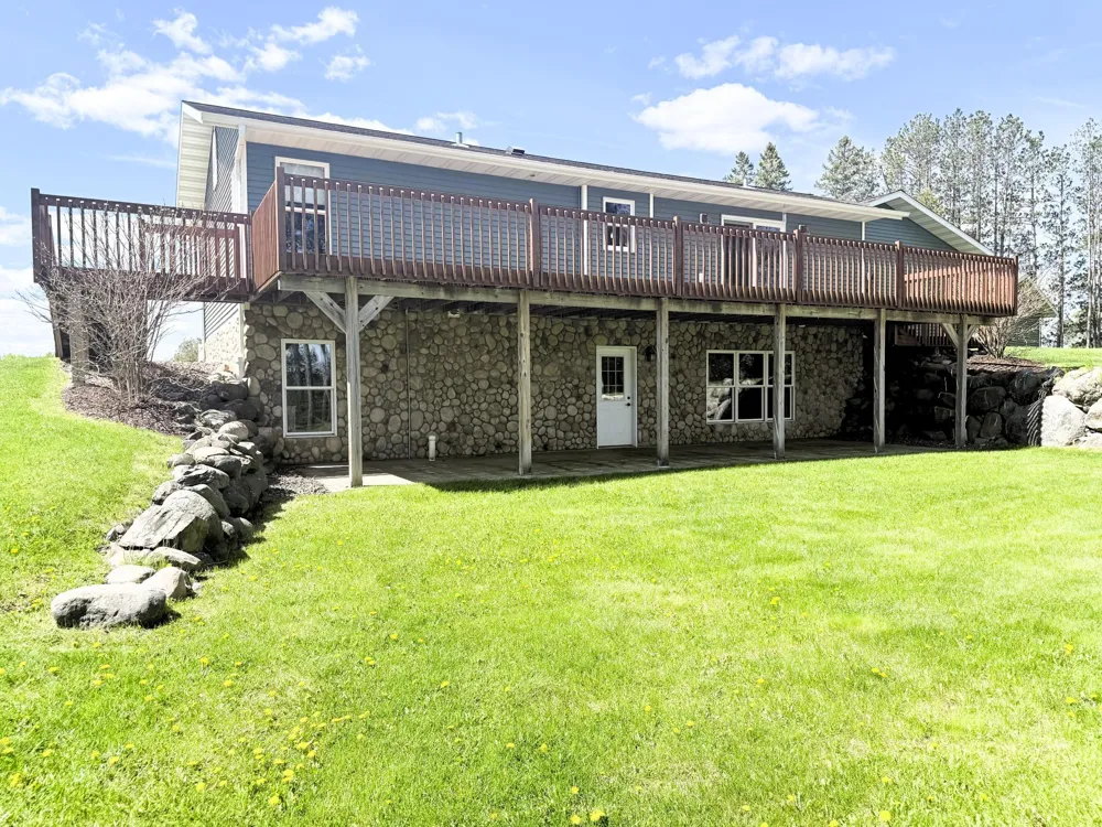 6778 Adelsgruber Drive Kettle River, MN 55757