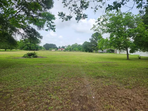 2121 County Road 6026