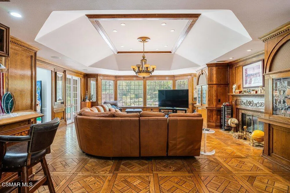 6120 Grey Rock Road Agoura Hills, CA 91301