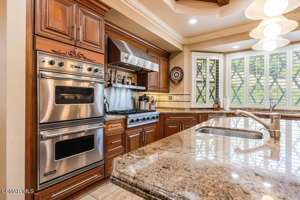 6120 Grey Rock Road Agoura Hills, CA 91301