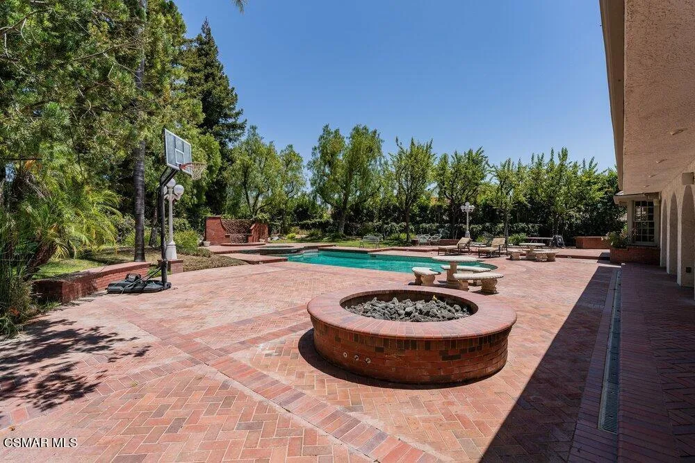 6120 Grey Rock Road Agoura Hills, CA 91301