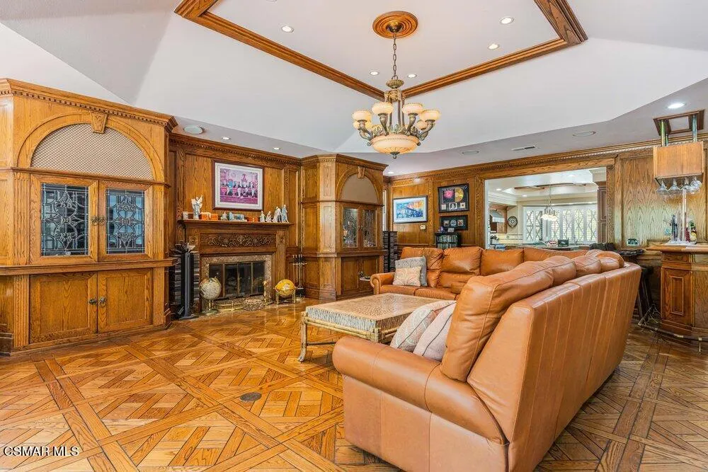 6120 Grey Rock Road Agoura Hills, CA 91301