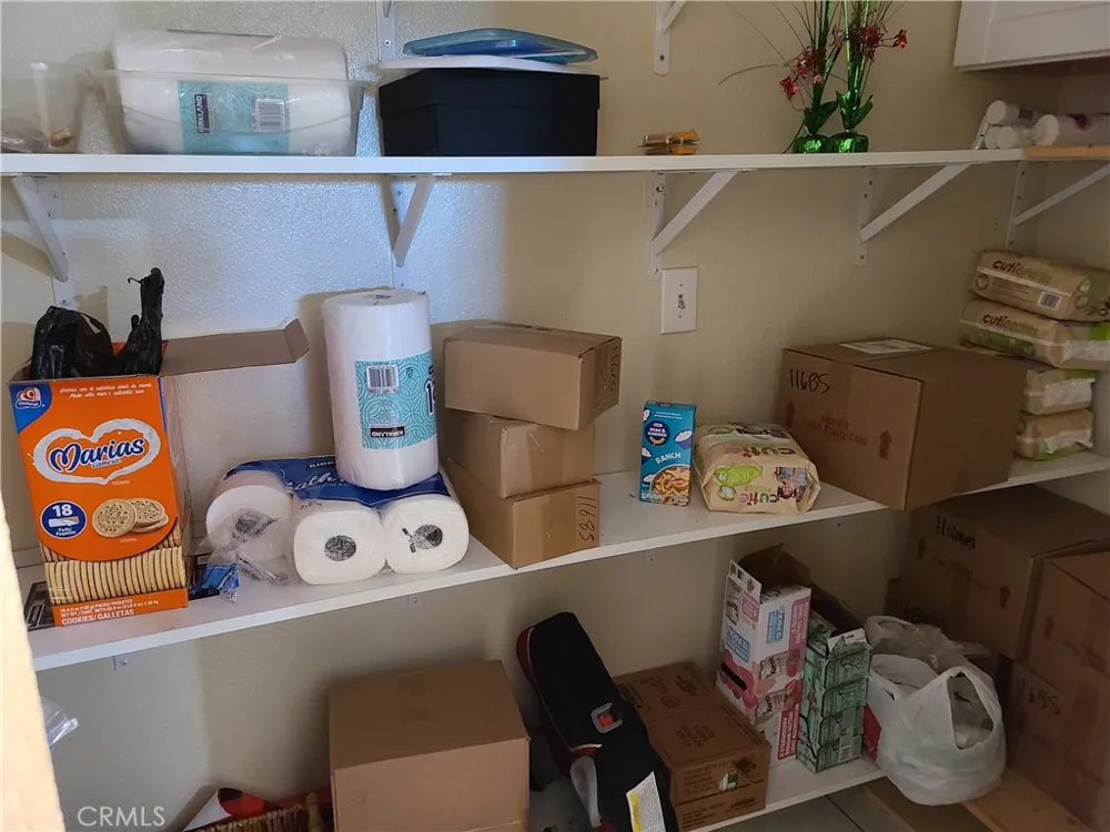 11685 Holmes Jurupa Valley, CA 91752