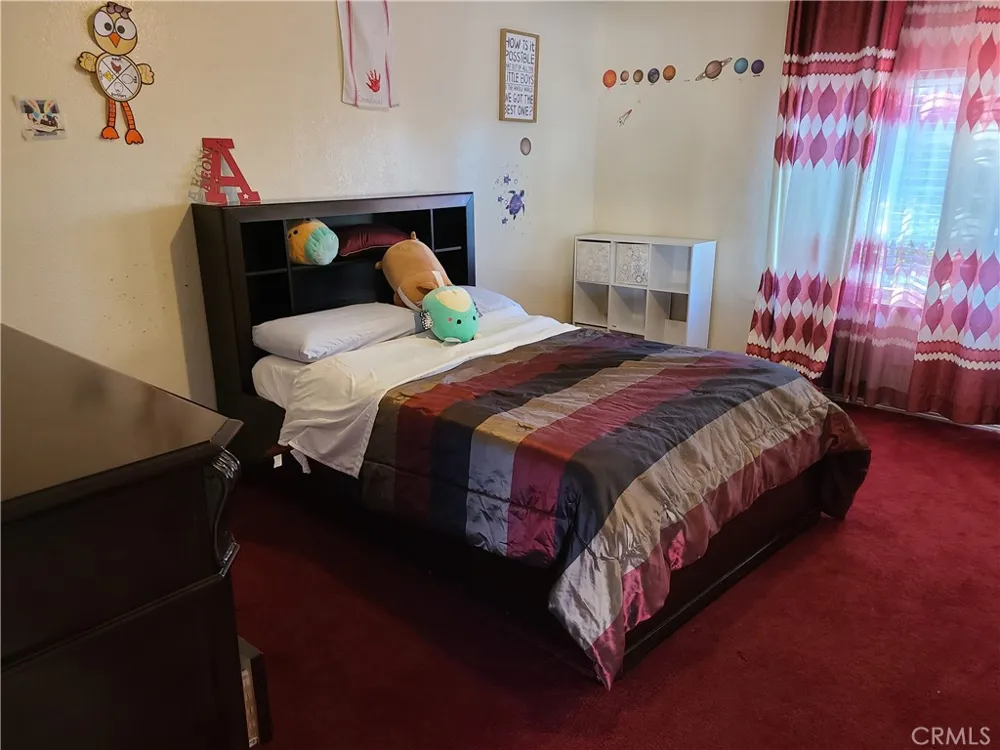 11685 Holmes Jurupa Valley, CA 91752