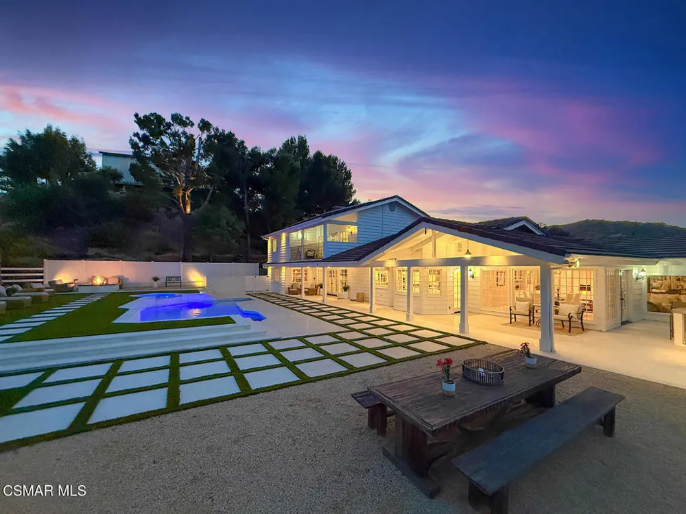 5 Concho Lane Bell Canyon, CA 91307
