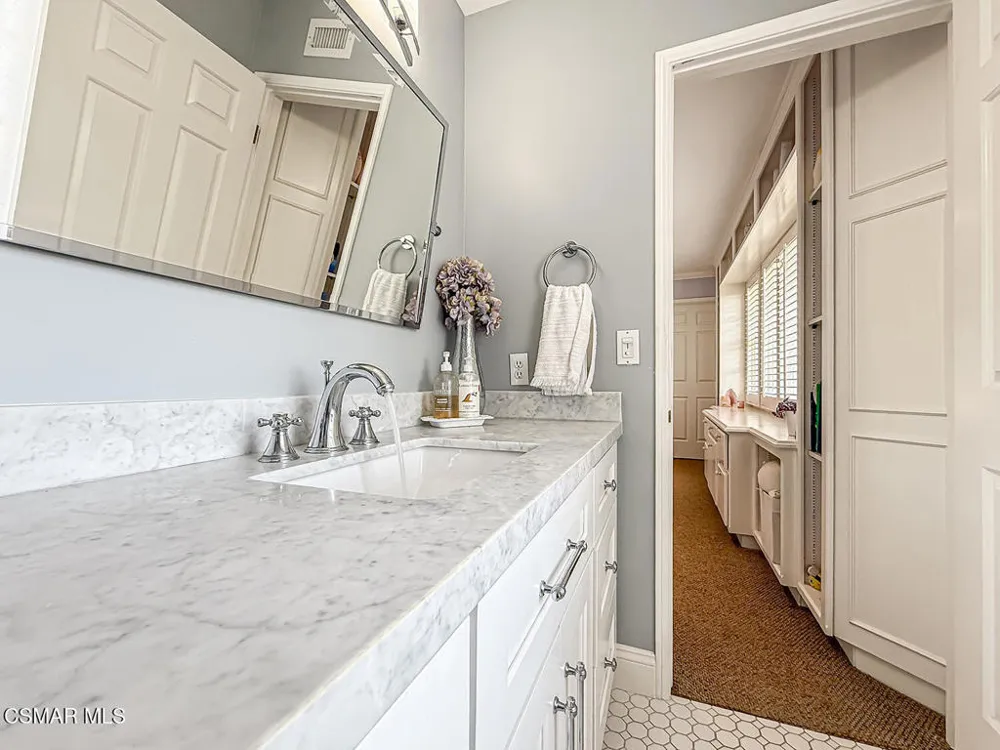 5 Concho Lane Bell Canyon, CA 91307