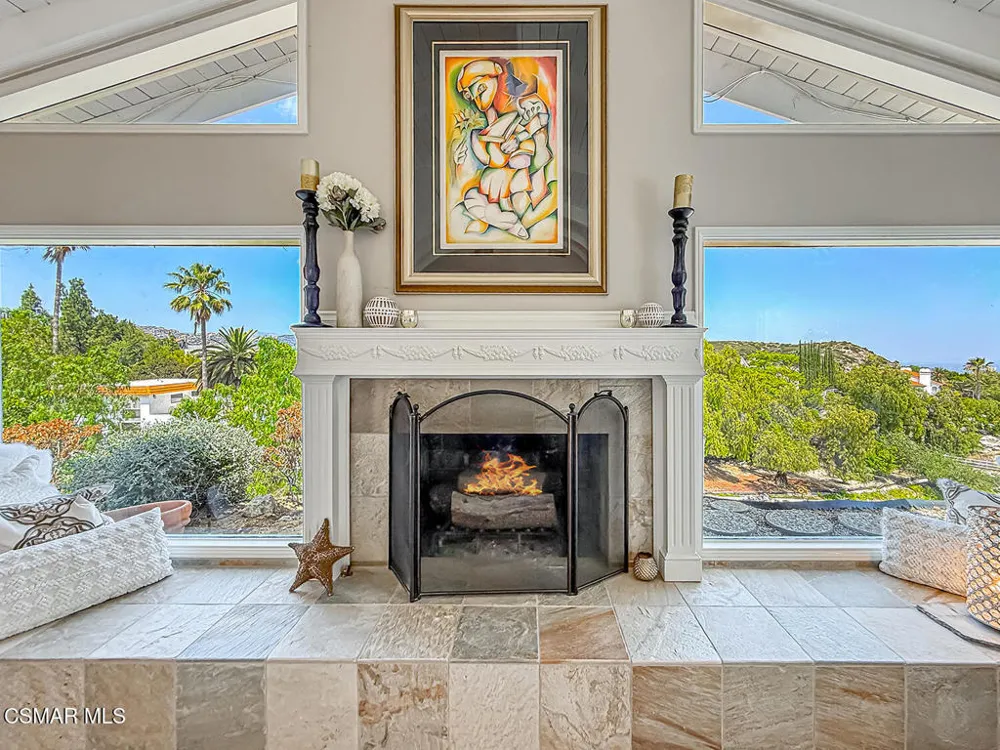 5 Concho Lane Bell Canyon, CA 91307
