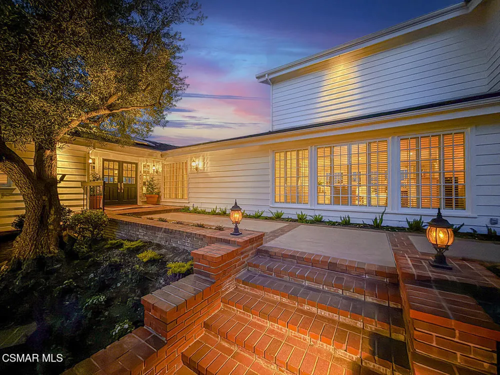 5 Concho Lane Bell Canyon, CA 91307