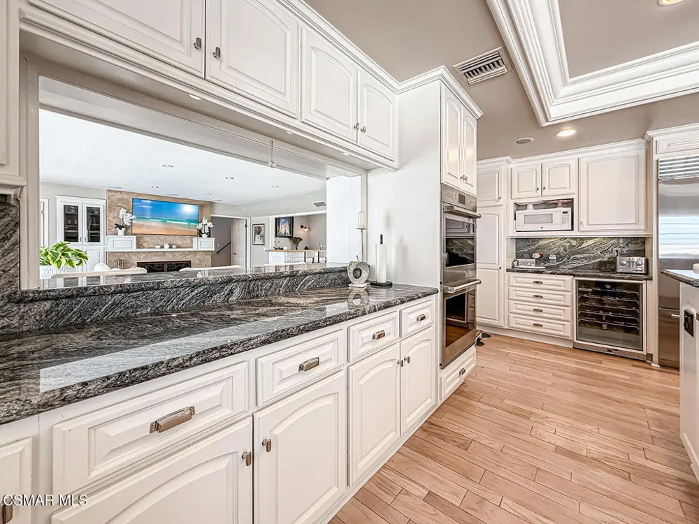 5 Concho Lane Bell Canyon, CA 91307