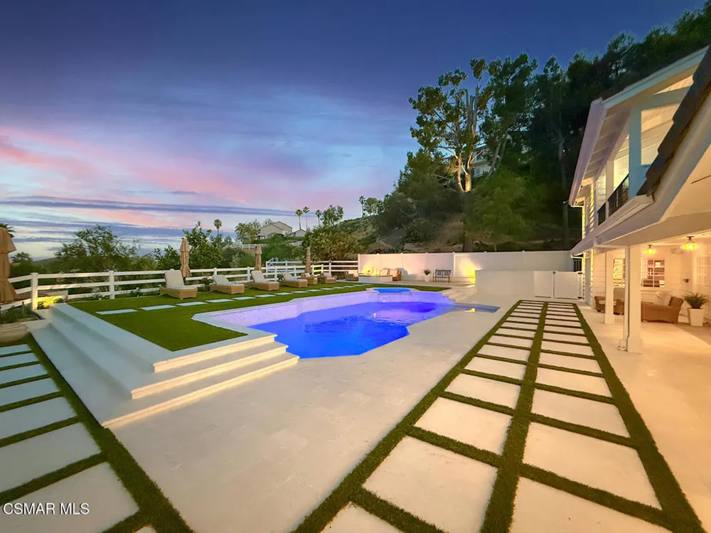 5 Concho Lane Bell Canyon, CA 91307