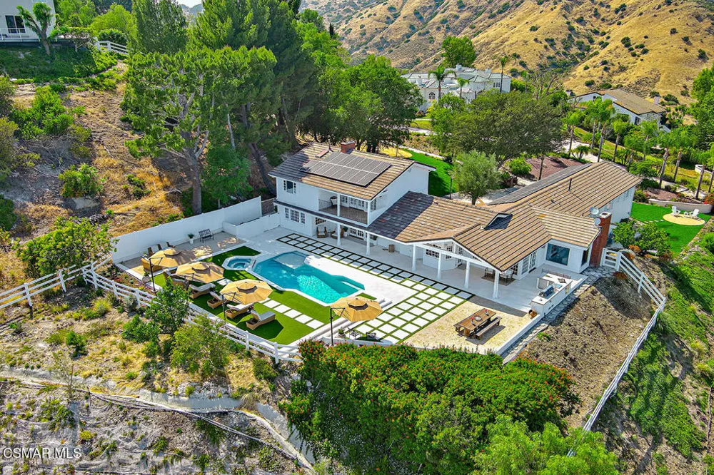5 Concho Lane Bell Canyon, CA 91307