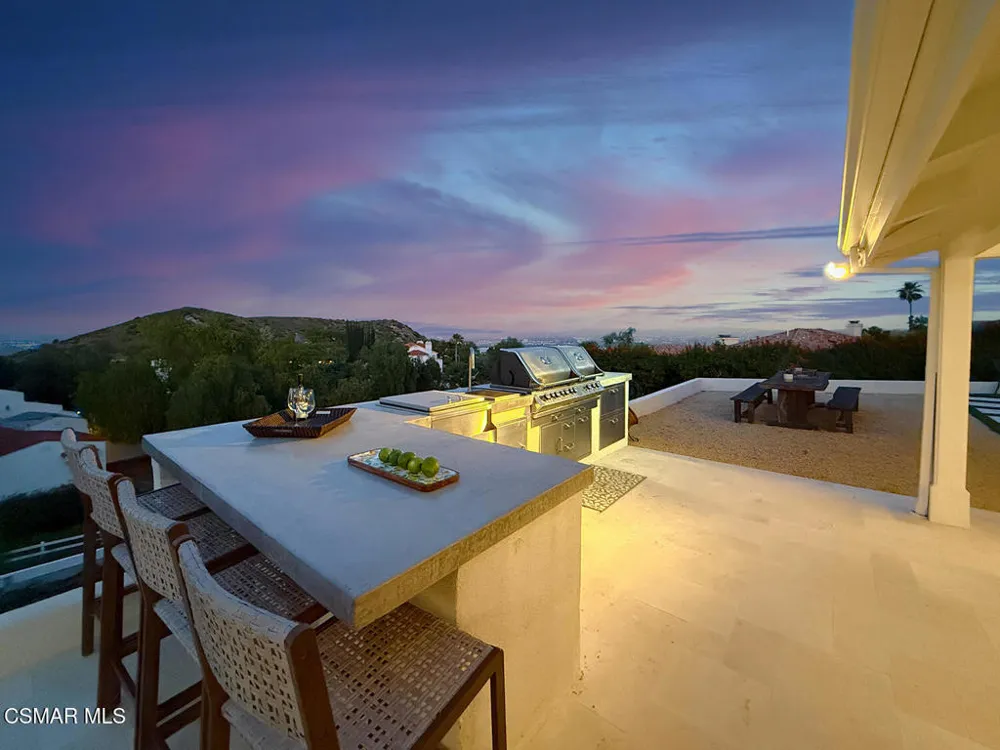 5 Concho Lane Bell Canyon, CA 91307