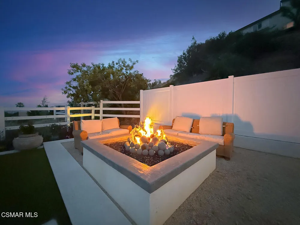 5 Concho Lane Bell Canyon, CA 91307