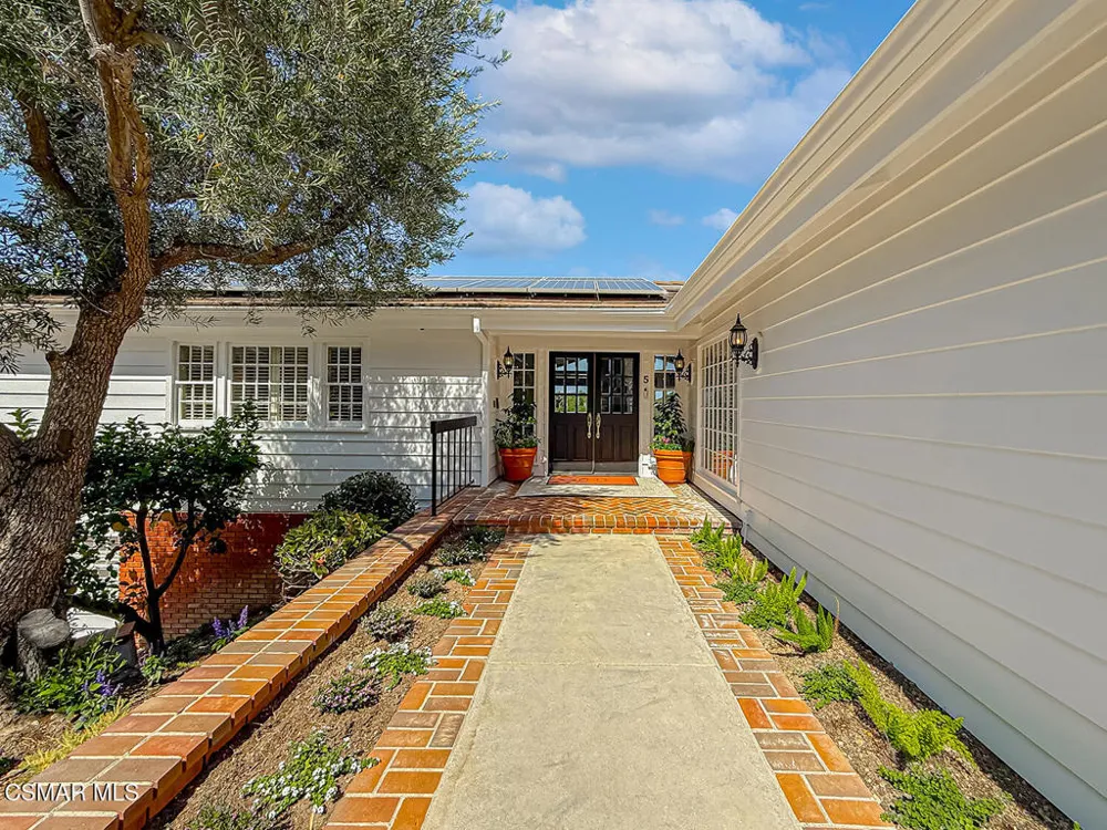 5 Concho Lane Bell Canyon, CA 91307