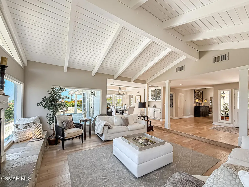 5 Concho Lane Bell Canyon, CA 91307