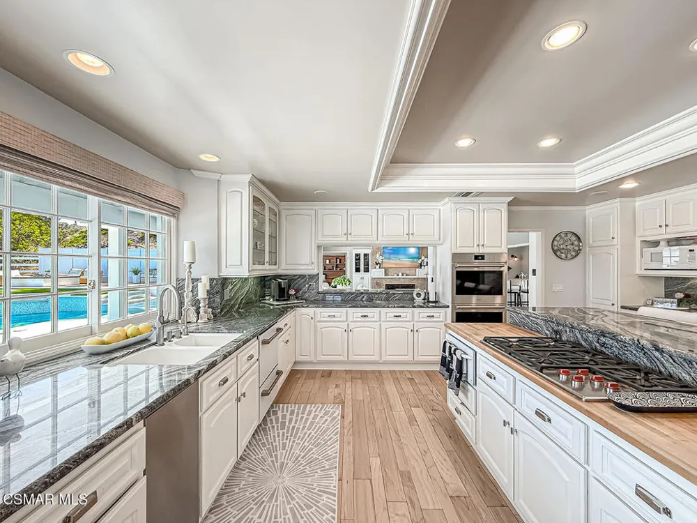 5 Concho Lane Bell Canyon, CA 91307