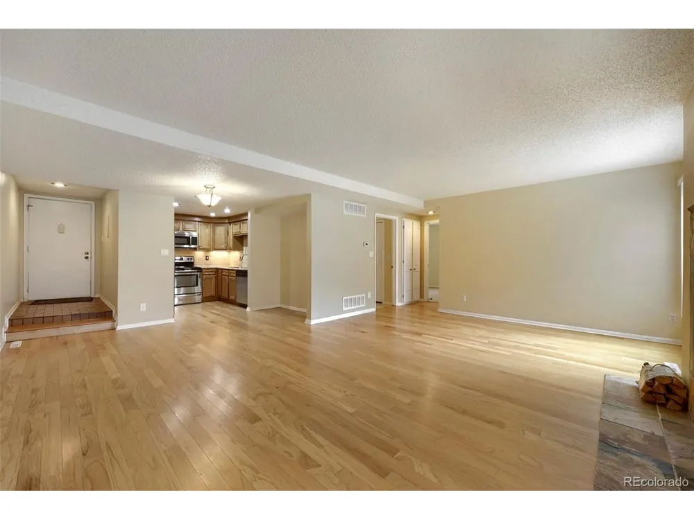 701 Harlan Street #E27 Lakewood, CO 80214