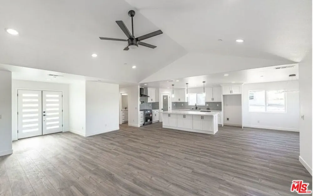 11548 11th Avenue Hesperia, CA 92345