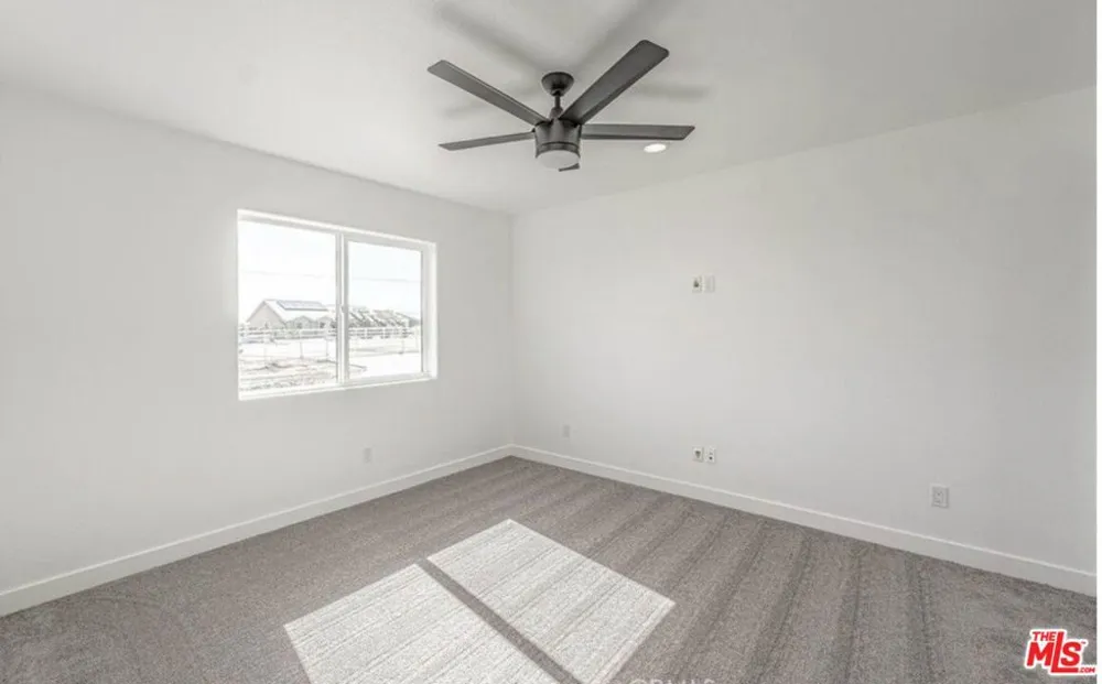 11548 11th Avenue Hesperia, CA 92345