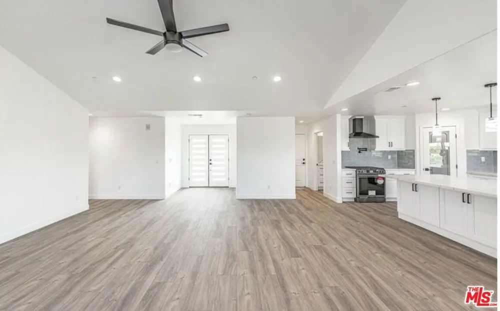 11548 11th Avenue Hesperia, CA 92345
