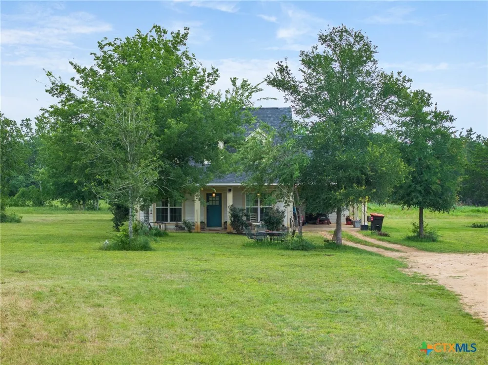 241 Cistern Road Rosanky, TX 78953