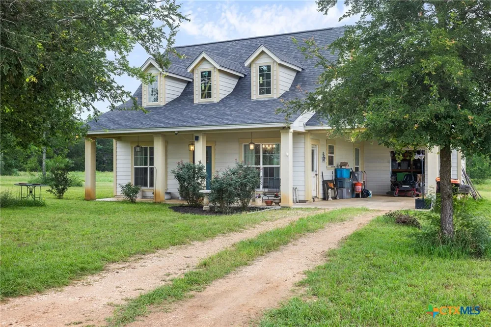 241 Cistern Road Rosanky, TX 78953