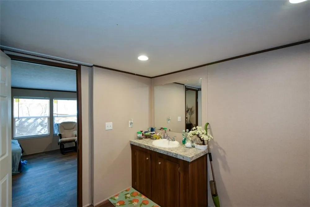 2339 Whitestone Road Talking Rock, GA 30175