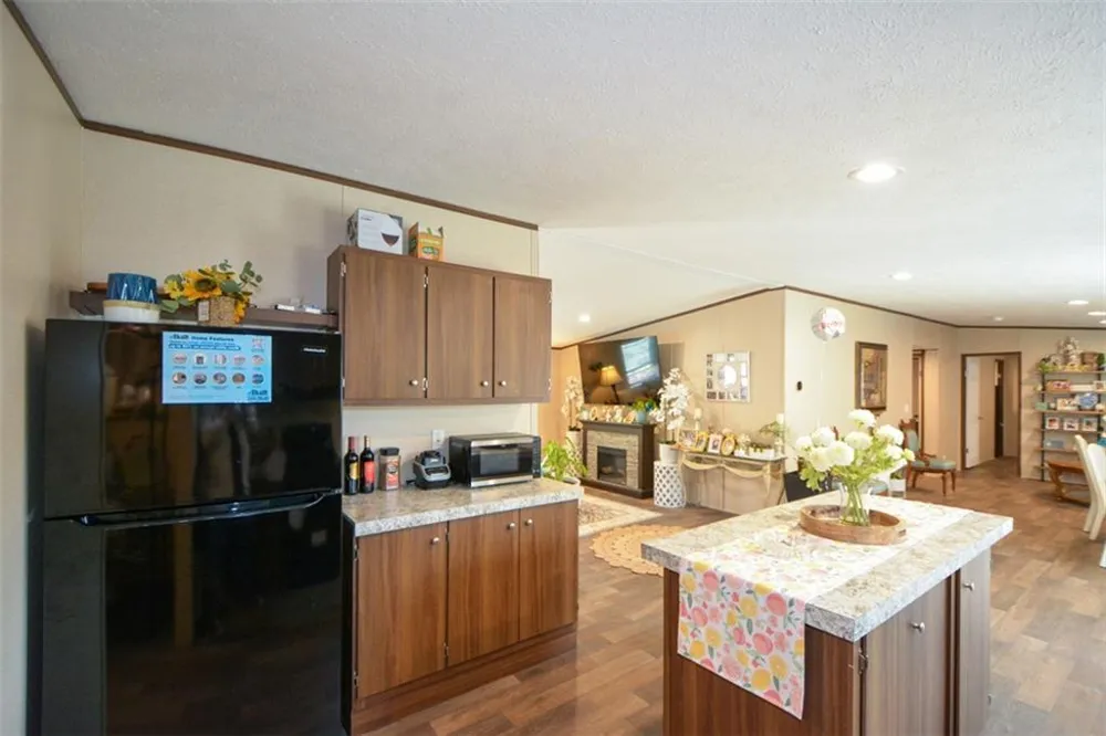 2339 Whitestone Road Talking Rock, GA 30175