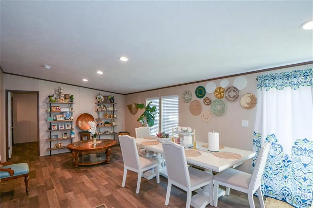 2339 Whitestone Road Talking Rock, GA 30175