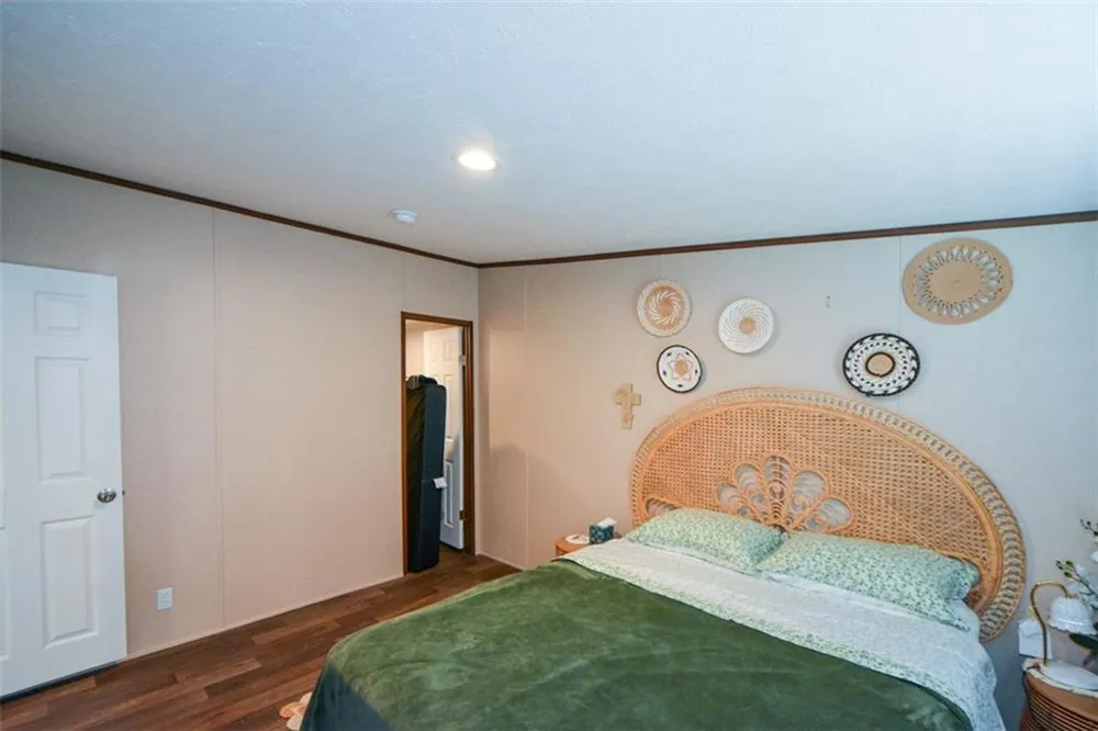 2339 Whitestone Road Talking Rock, GA 30175
