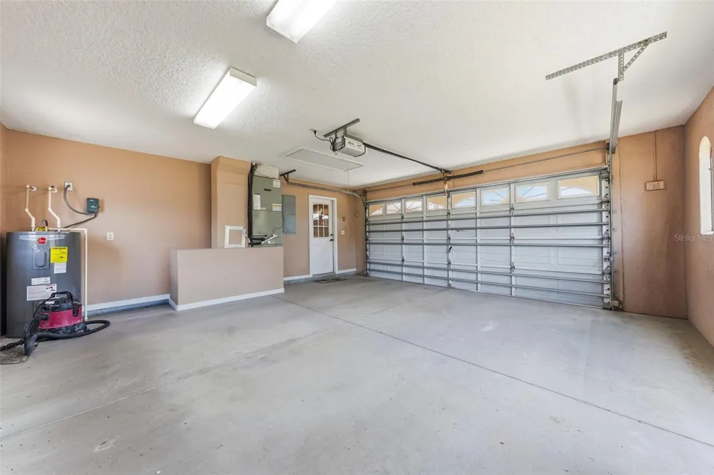 14433 LAKE YALE ROAD Umatilla, FL 32784
