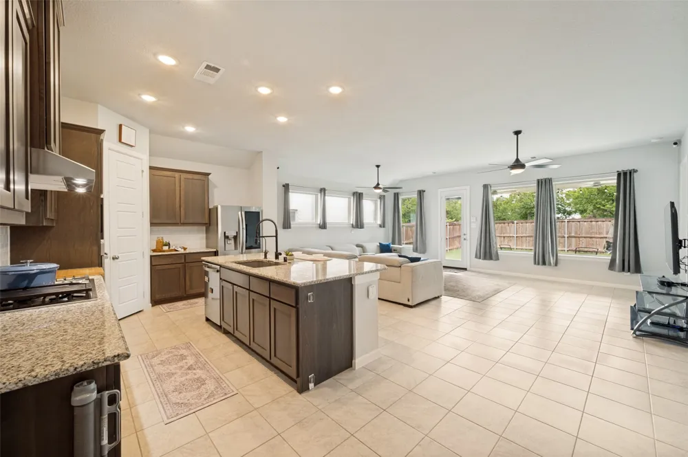 308 Moonvine Drive Little Elm, TX 75068
