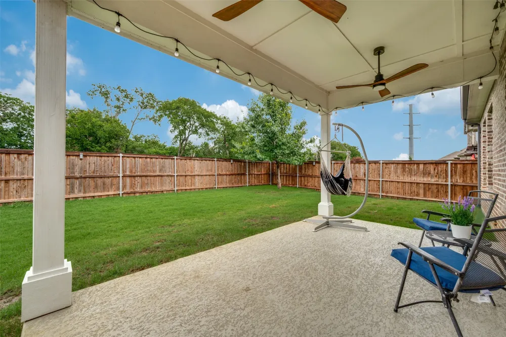 308 Moonvine Drive Little Elm, TX 75068
