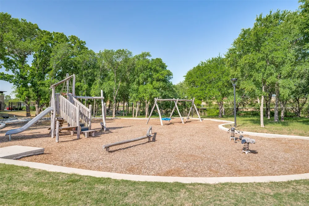 308 Moonvine Drive Little Elm, TX 75068