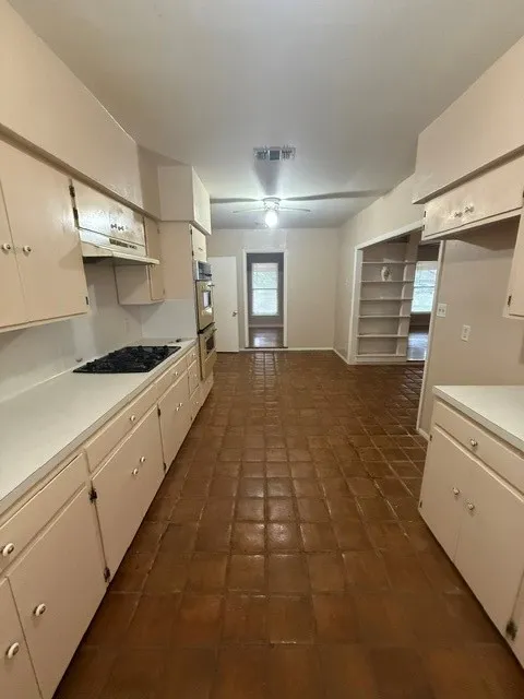 800 Lincoln Street Alice, TX 78332