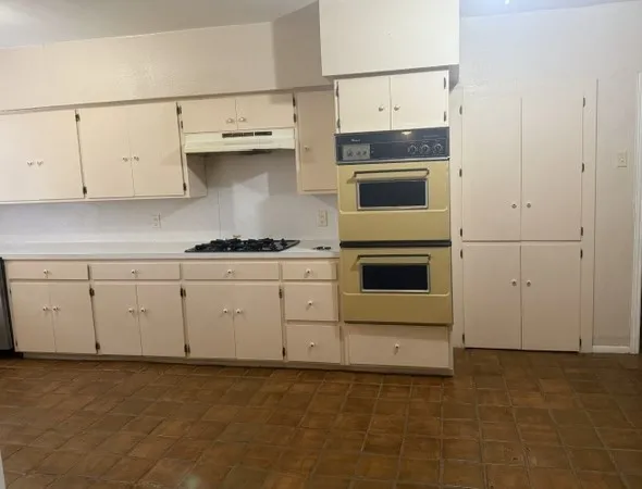 800 Lincoln Street Alice, TX 78332
