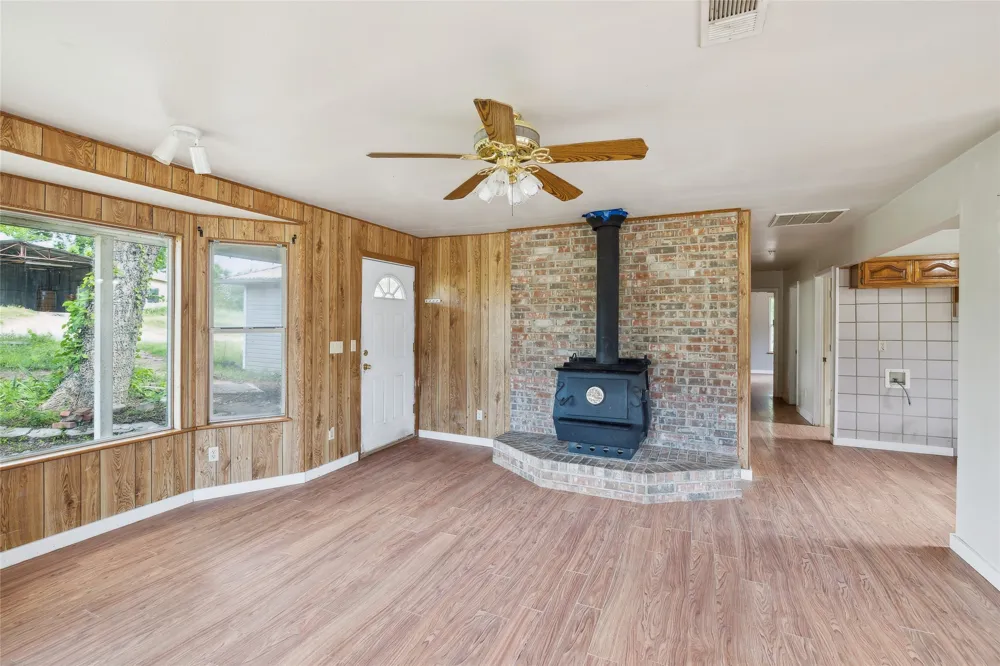 37 Busby Lane Bells, TX 75414