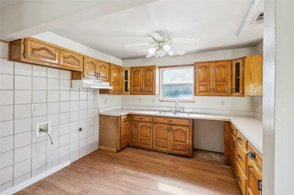 37 Busby Lane Bells, TX 75414
